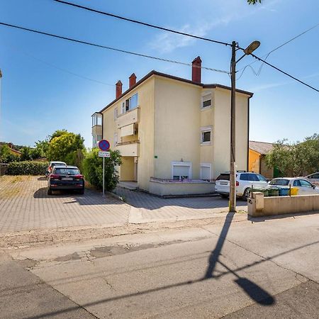 Apartment Stellina Štinjan Екстериор снимка
